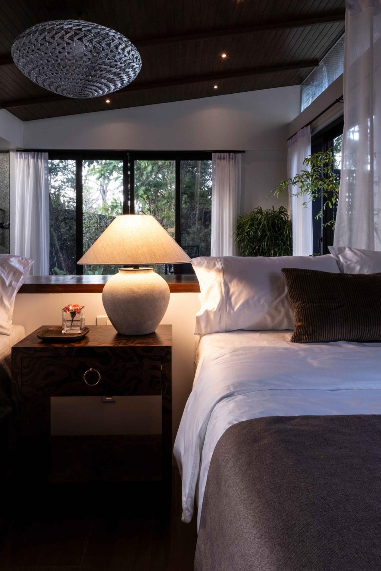 Ananda Cabin - Ezra Viniti Resort Tagaytay City Esterno foto